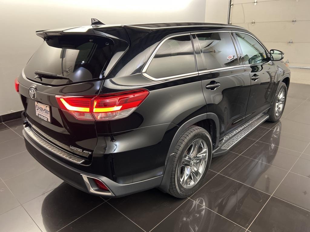 used 2019 Toyota Highlander car, priced at $31,823