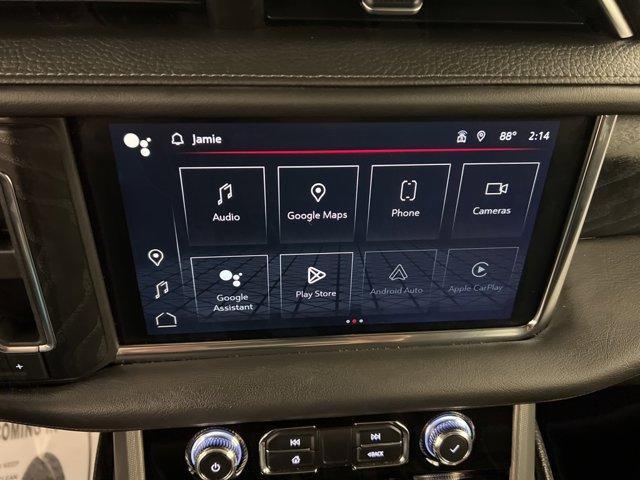 used 2022 GMC Yukon XL car, priced at $58,389