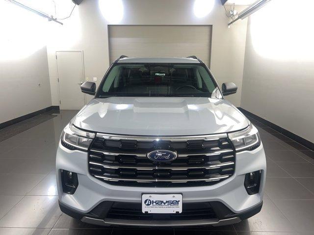 new 2025 Ford Explorer car, priced at $44,061