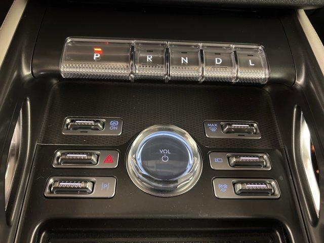 new 2025 Lincoln Nautilus car, priced at $51,936