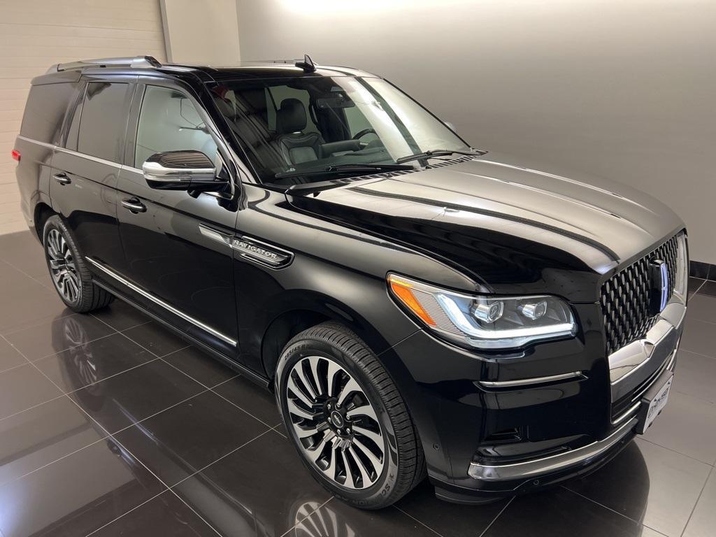 used 2022 Lincoln Navigator car, priced at $67,531