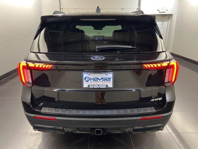 new 2025 Ford Explorer car, priced at $50,120