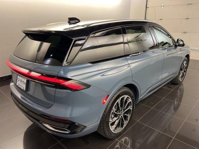 new 2025 Lincoln Nautilus car, priced at $57,868