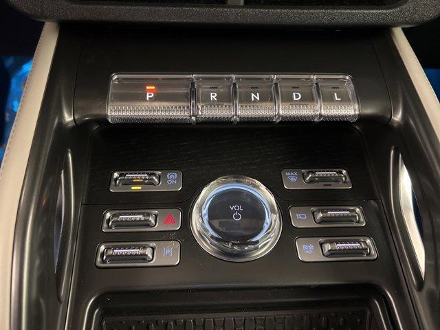 new 2025 Lincoln Nautilus car, priced at $59,548