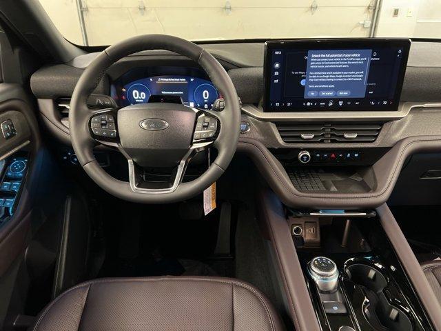 new 2025 Ford Explorer car, priced at $54,782