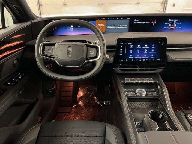 new 2025 Lincoln Nautilus car, priced at $67,705