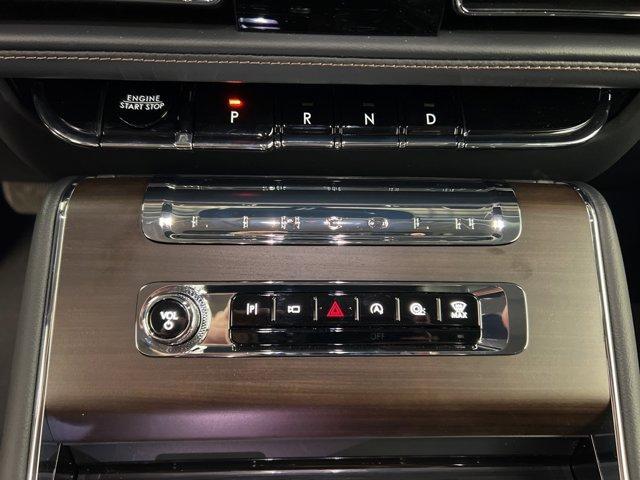 new 2025 Lincoln Aviator car, priced at $73,062