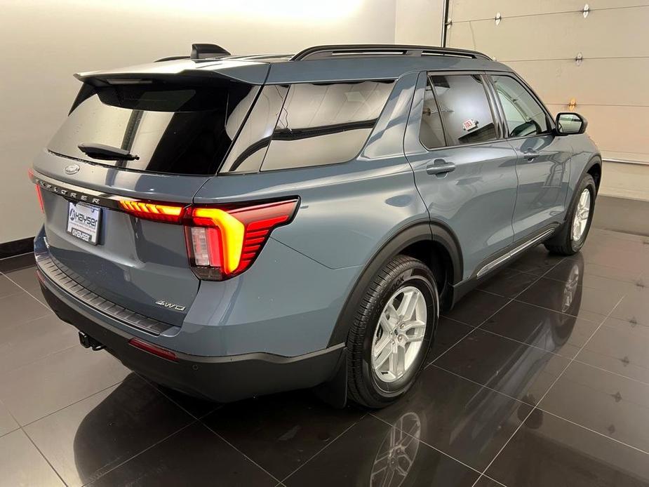 new 2025 Ford Explorer car, priced at $41,575