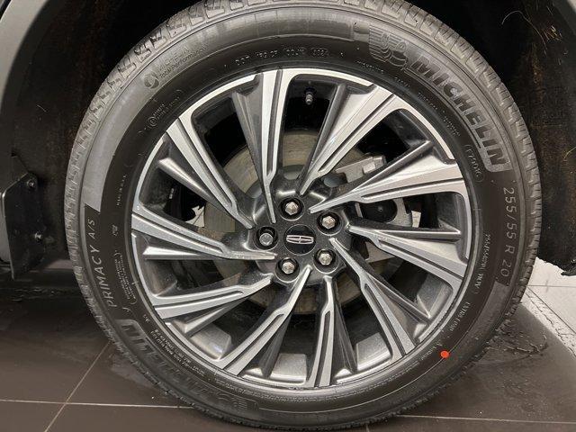 used 2025 Lincoln Aviator car, priced at $61,220