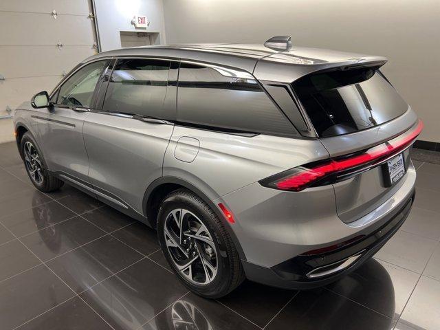 new 2025 Lincoln Nautilus car, priced at $56,263