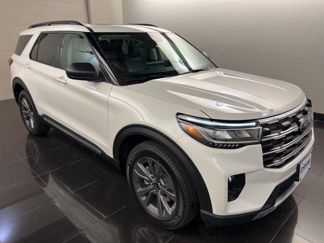 new 2025 Ford Explorer car, priced at $47,354