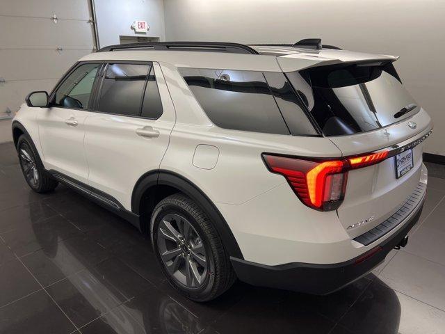 new 2025 Ford Explorer car, priced at $47,354
