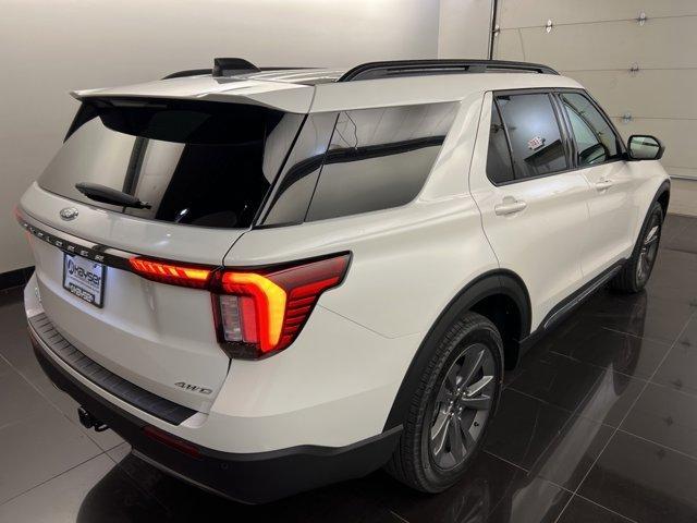 new 2025 Ford Explorer car, priced at $47,354