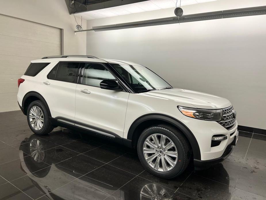 new 2024 Ford Explorer car, priced at $43,580