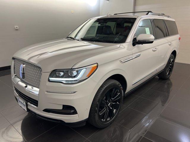 new 2024 Lincoln Navigator car, priced at $100,995