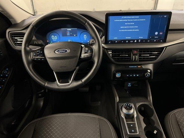used 2023 Ford Escape car, priced at $25,824