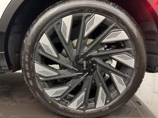 new 2025 Lincoln Nautilus car, priced at $62,071