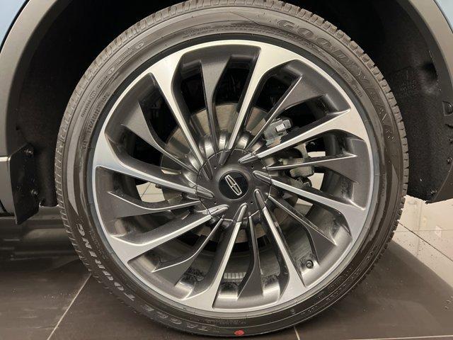 new 2025 Lincoln Aviator car, priced at $76,300