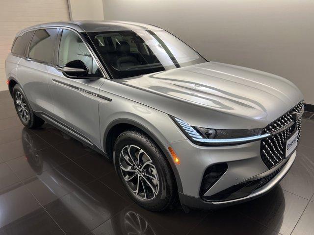 new 2025 Lincoln Nautilus car, priced at $49,626