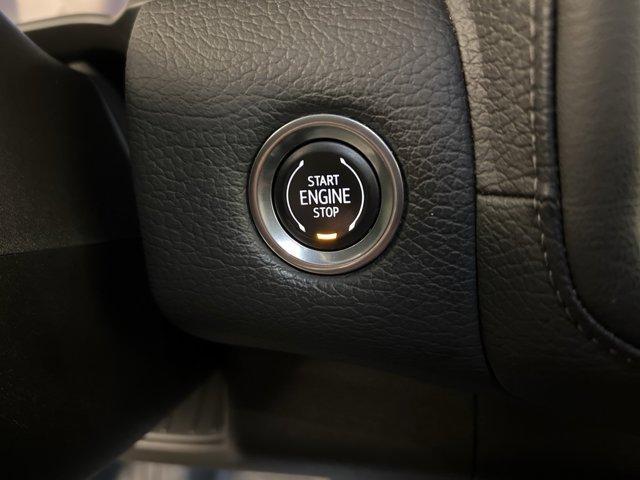 used 2021 GMC Yukon XL car, priced at $45,423