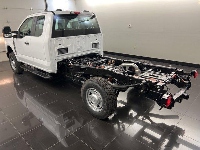 new 2025 Ford F-250 car, priced at $54,620