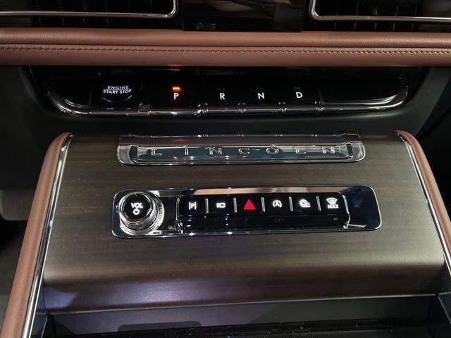 new 2025 Lincoln Aviator car, priced at $76,800
