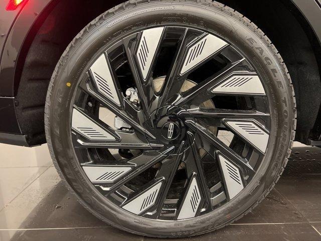 new 2025 Lincoln Nautilus car, priced at $72,160