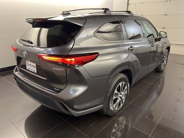 used 2021 Toyota Highlander Hybrid car, priced at $32,826