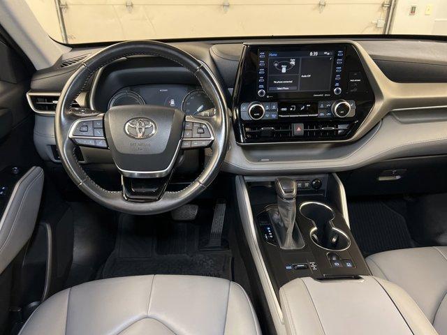 used 2021 Toyota Highlander Hybrid car, priced at $32,826