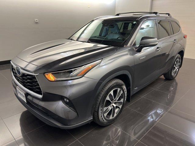 used 2021 Toyota Highlander Hybrid car, priced at $32,826