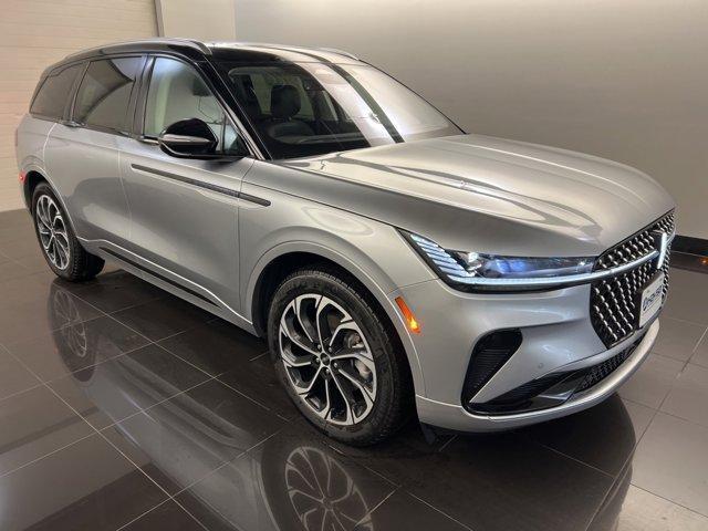 new 2025 Lincoln Nautilus car, priced at $58,921