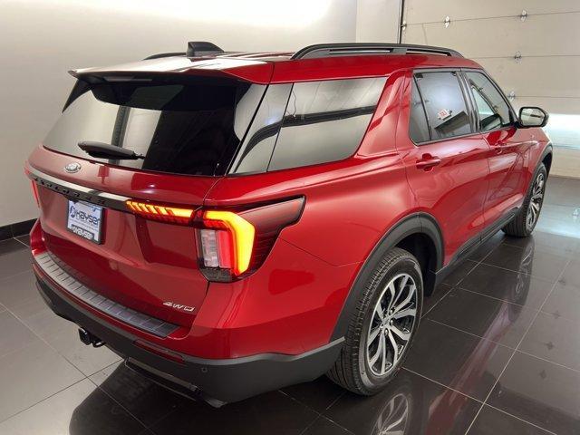 new 2025 Ford Explorer car, priced at $45,665