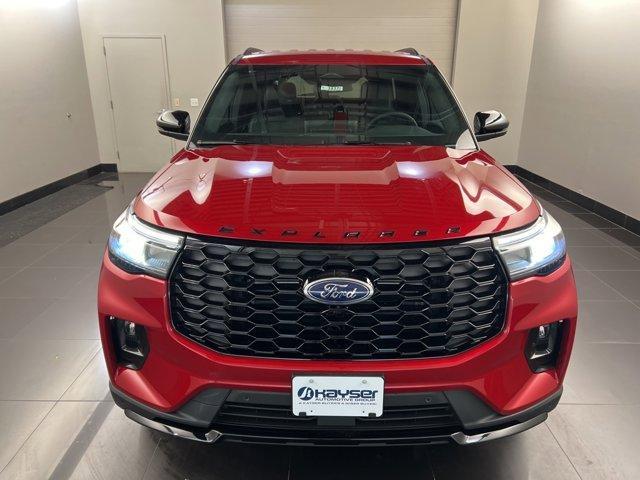 new 2025 Ford Explorer car, priced at $45,665