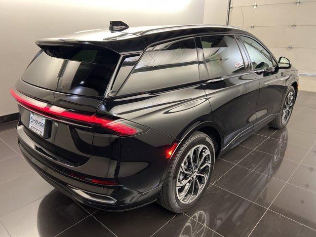 new 2025 Lincoln Nautilus car, priced at $64,705