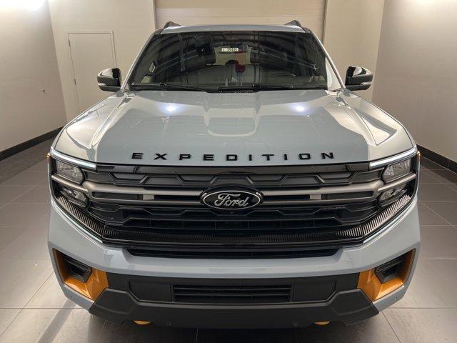 new 2025 Ford Expedition car, priced at $82,800