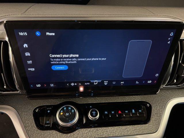 new 2025 Ford Expedition car, priced at $82,800