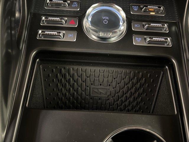 used 2025 Lincoln Nautilus car, priced at $55,980