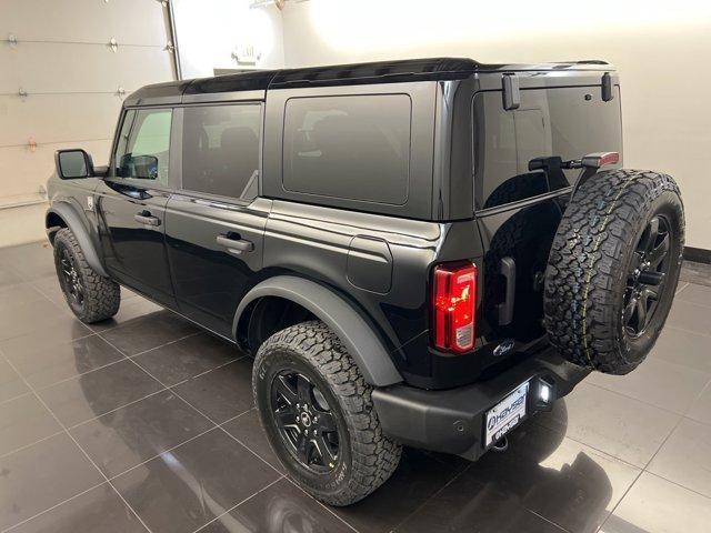 new 2025 Ford Bronco car, priced at $45,015