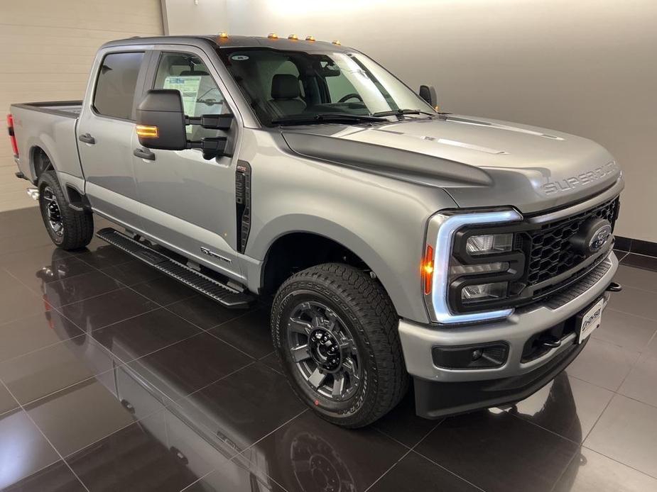 new 2024 Ford F-250 car, priced at $65,470