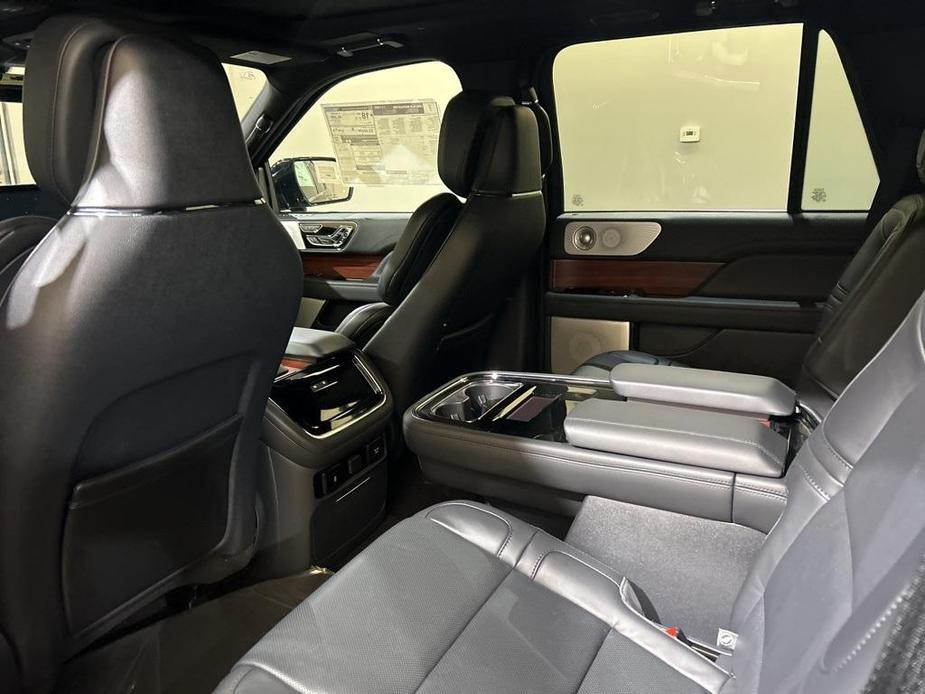 new 2024 Lincoln Navigator car, priced at $104,495