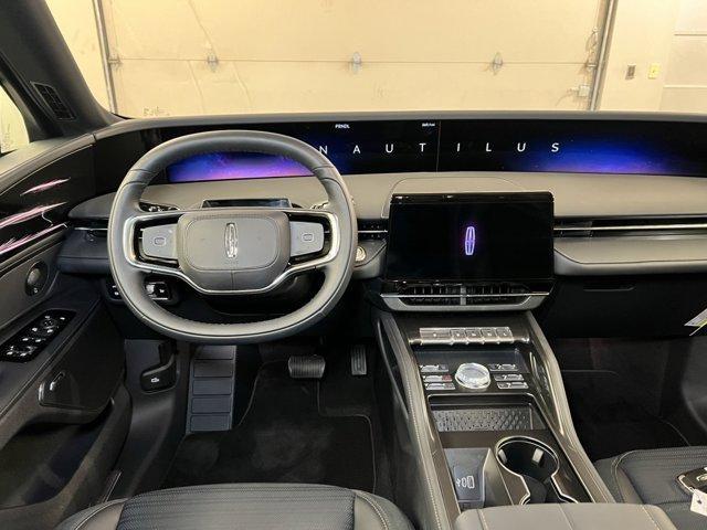 new 2024 Lincoln Nautilus car, priced at $59,014