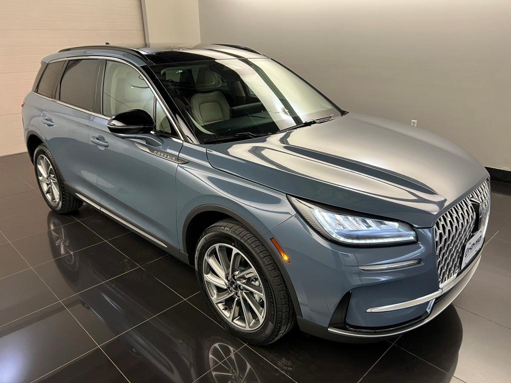 new 2025 Lincoln Corsair car, priced at $50,220