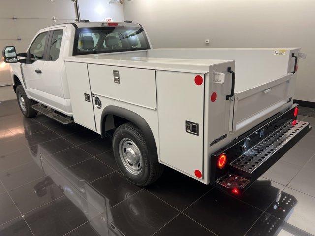 new 2025 Ford F-250 car, priced at $53,120