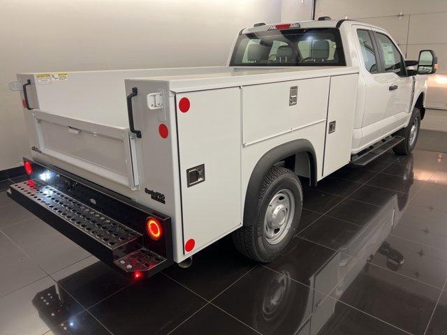 new 2025 Ford F-250 car, priced at $53,120