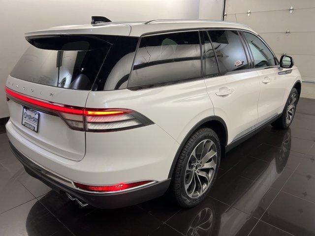 new 2025 Lincoln Aviator car, priced at $70,925