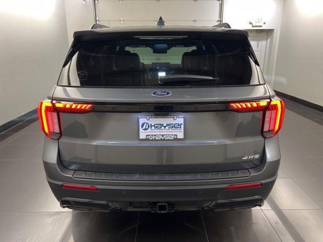 new 2025 Ford Explorer car, priced at $52,220