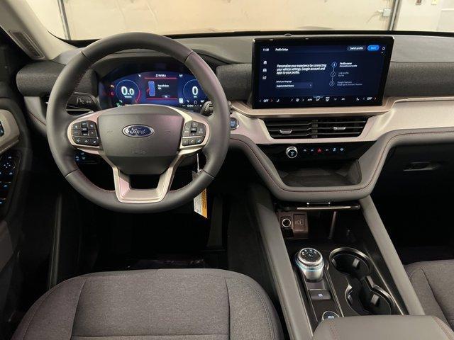 new 2025 Ford Explorer car, priced at $40,480