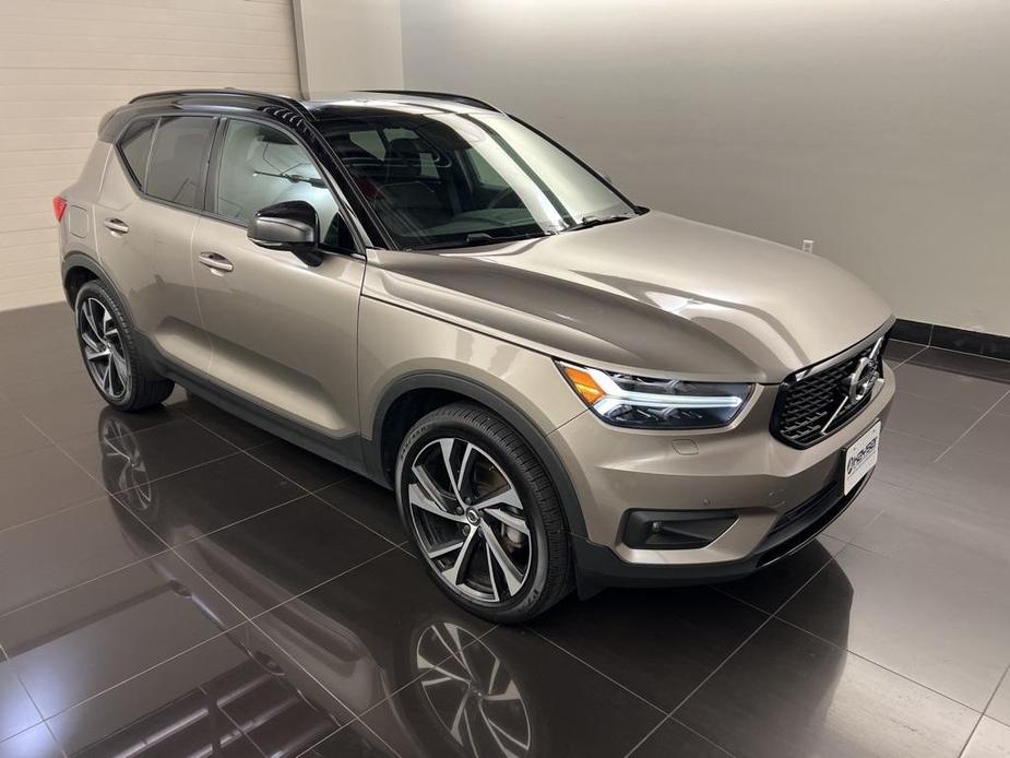 used 2022 Volvo XC40 car, priced at $28,799