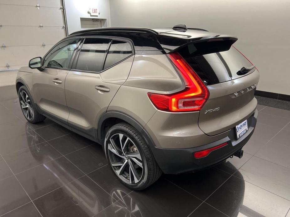 used 2022 Volvo XC40 car, priced at $28,799