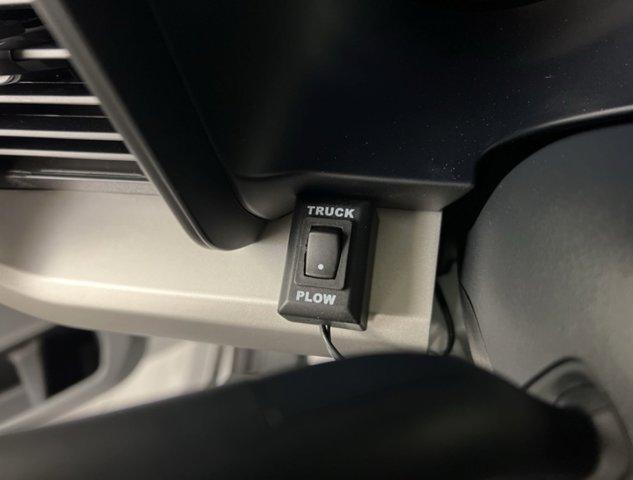 new 2025 Ford F-250 car, priced at $65,217